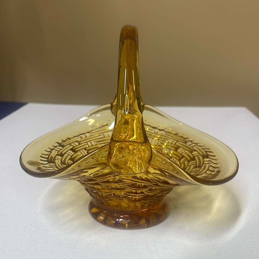Glass Basket Amber Made in Italy 6 1/4 x 6.5" Basket Weave Design